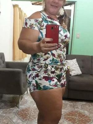 loira pernuda barriga gostosa coroa tesuda