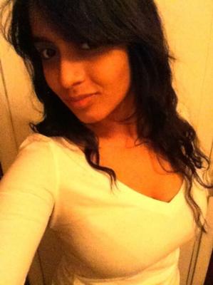 Ananya tetona