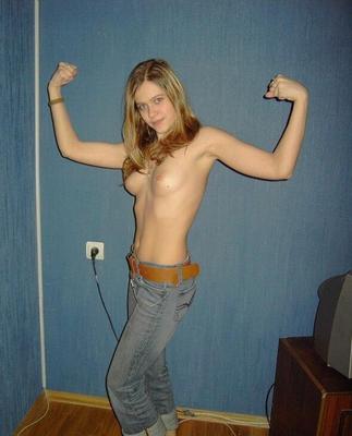 Jeune sauvageonne accro au sexe
