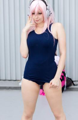Cosplay Cunt in Pantyhose #
