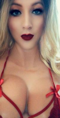 Mme Victoria Hughes (Tgirl amateur)