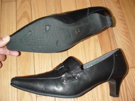 SIE VERKAUFEN IHRE SACHEN AN FOOTWEAR PERV WANKERS (JAPAN)