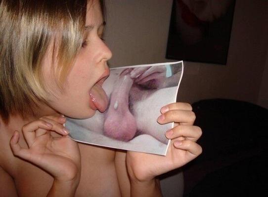 Je vais montrer au Maître combien j'aime sa bite