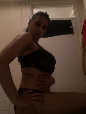 Busty Mom Nude Selfies