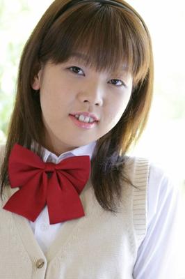 Asiatische Schönheiten - CHIGUSA K - Zum ersten Mal nackt