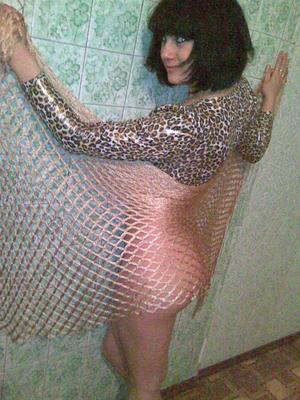 брюнетка