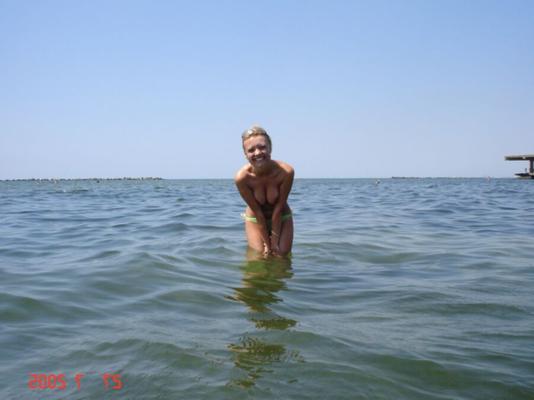 Catalina A Hot Romanian Wife