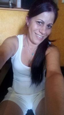 Latina MILF