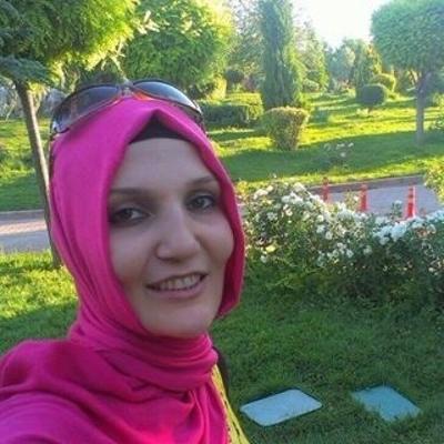 CORRIDA PAKI HIJABI SADIA