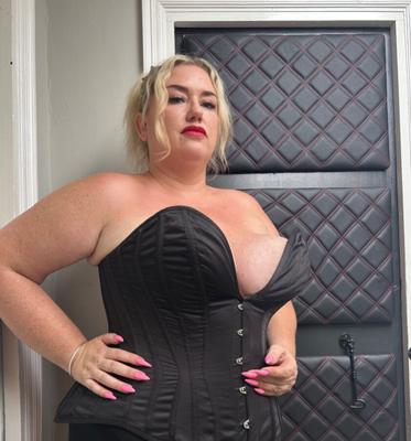 UK escorts slut mix