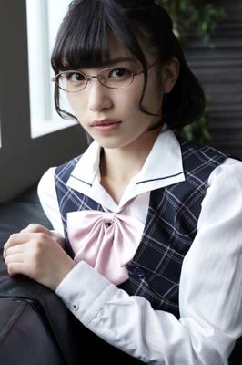 村上里依奈