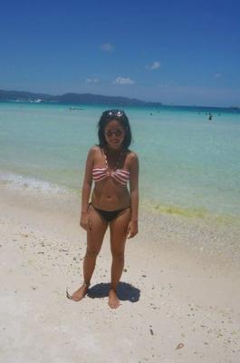 petite fille de l'île Pinay