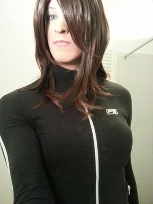 Ich, die Lana mit braunen Haaren