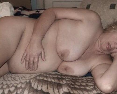 BBW Nude