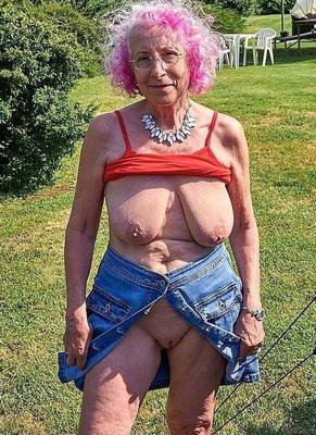Anondad&#;s Average Looking Women