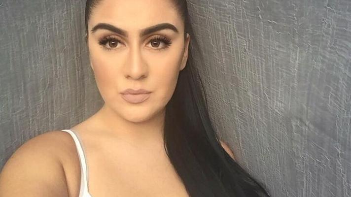 Publications et fuites d'Itzi Leano sur les réseaux sociaux