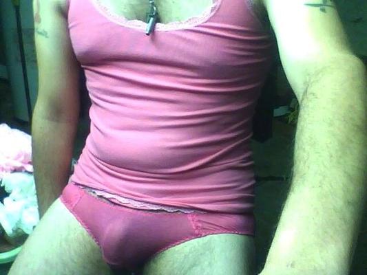 Tried on more of the GFs clothes!