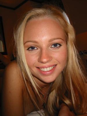 Alena, une jeune salope russe