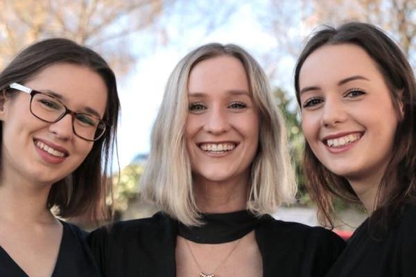 GIRLS FROM NEW ZEALAND