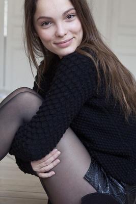 french celebs wearing pantyhose