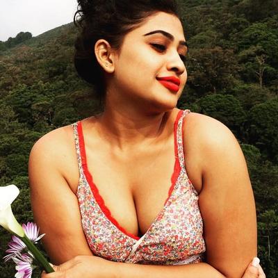 Piumi Hansamalli - Sri Lanka caliente
