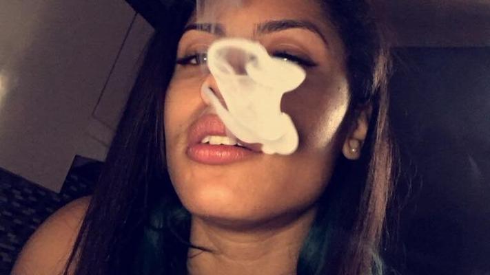 Wild Teen Latina Thotties, STREET TRASH, putes admises au tabac