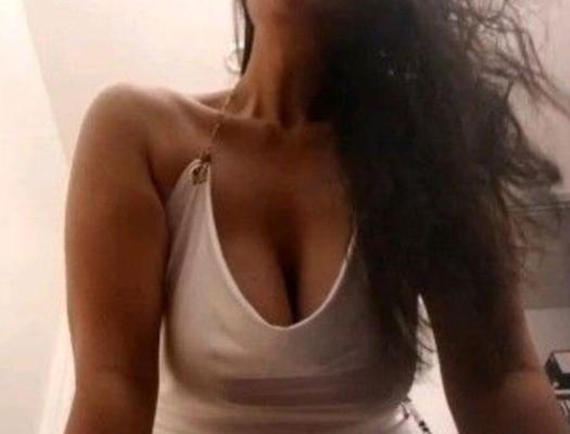 Asian MILF chat pics