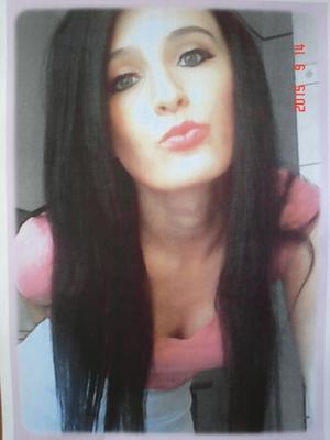 Mon hommage pour la sexy amyydoll....