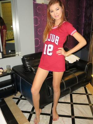 bonita ladyboy noona
