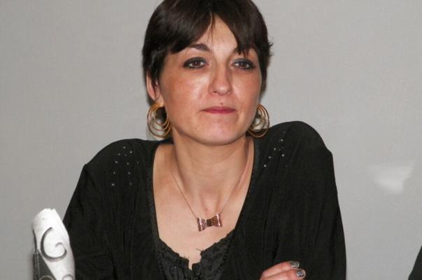 faites-moi semblant s'il vous plaît