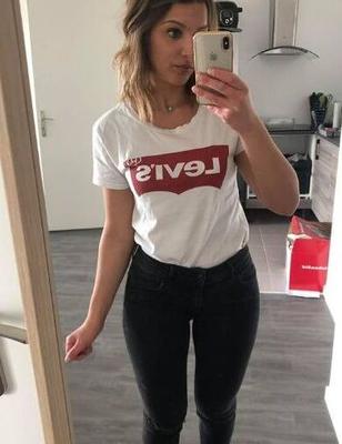 Laura Snuff enculée