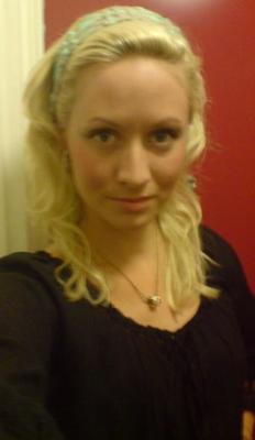 Visage de sperme de bimbo stupide