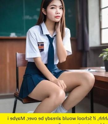 Une écolière asiatique transformée en esclave de bondage