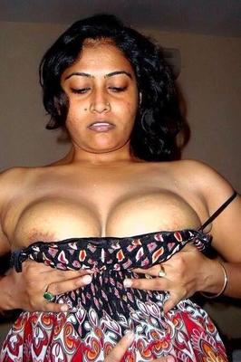 INDIAN PUSSY!