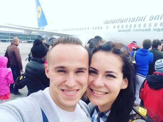 Natalia volant d'Ukraine vers les États-Unis