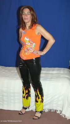 Jolanda - PVC