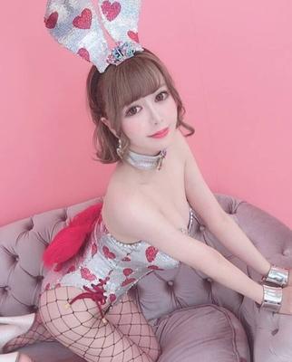 Honey - Hypersexualized Japanese Teen