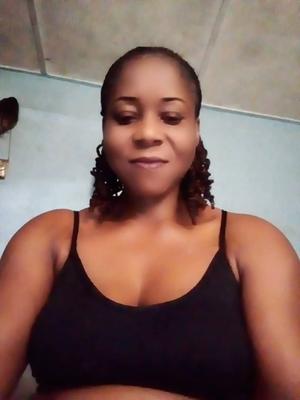 Paz Alozie Buceta