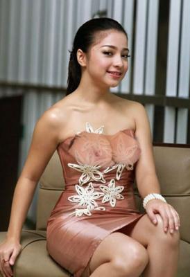 Nikita Willy faux
