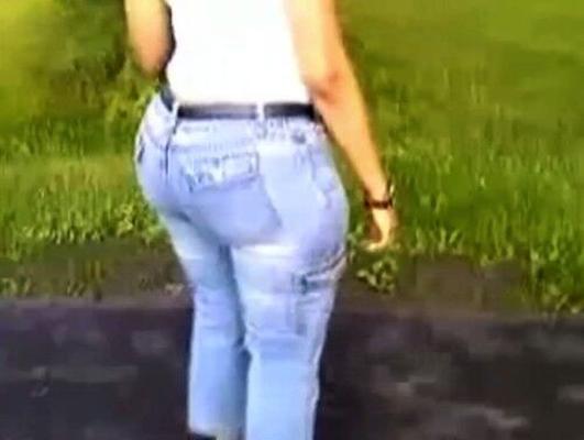 Candid Light Skin Ebony Milf Curvy Jeans (Park)
