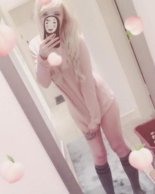 Pia, une adolescente blonde allemande, galerie de cosplayeuses