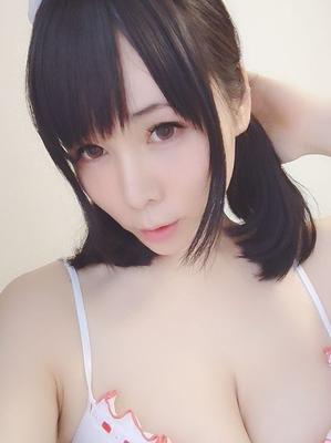 Yui @BustyYuiJapan