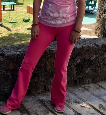 Höschen von heißer Latina-MILF