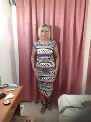 UK Wife Veronica