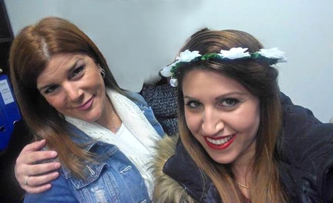 amis pour Fake, sperme et ment