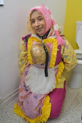 Whitetrash Mohameds, немецкая резиновая шлюшка Dhimmi Santjezulma
