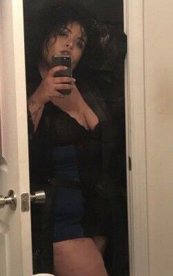素敵なおっぱいを持つセクシーな巨乳ひよこ