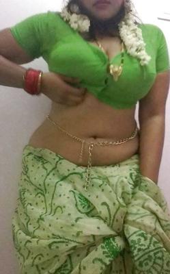 Elegante Andhra MILF