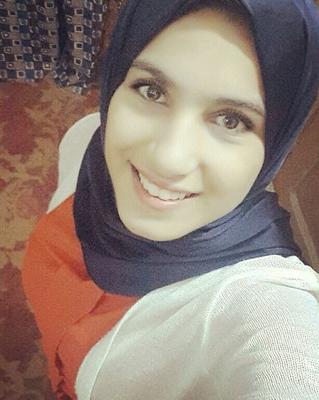 Egyptian Hijab Busty Girl Nouran Kamal ( Non Nude )
