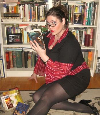 Blogueuse brune américaine potelée